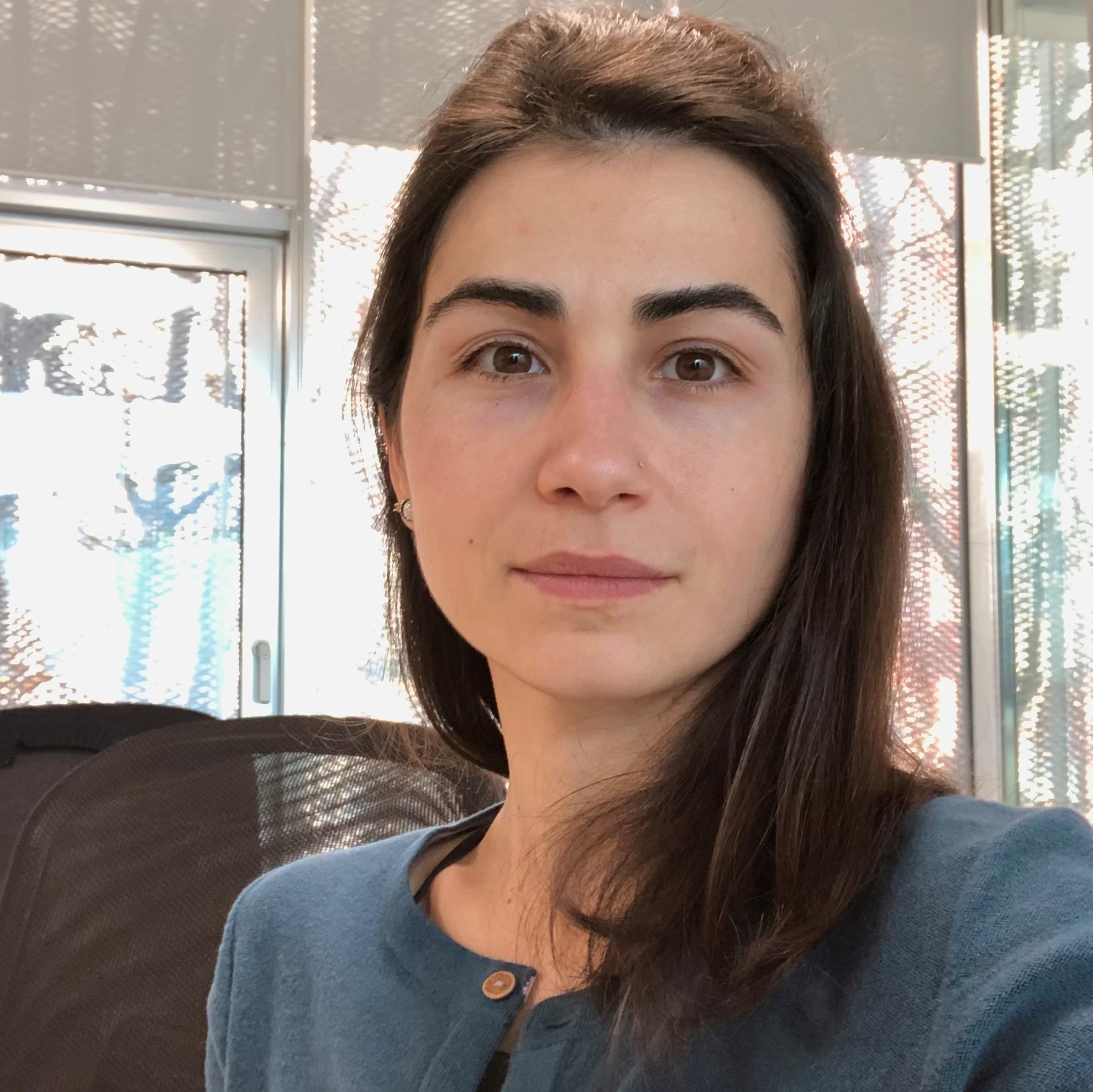 Natalia Oprea profile photo